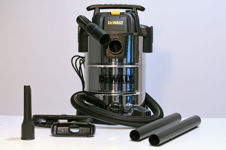 Getting the Most Out of Your Auto Detailing Vacuum Outdoor Logic